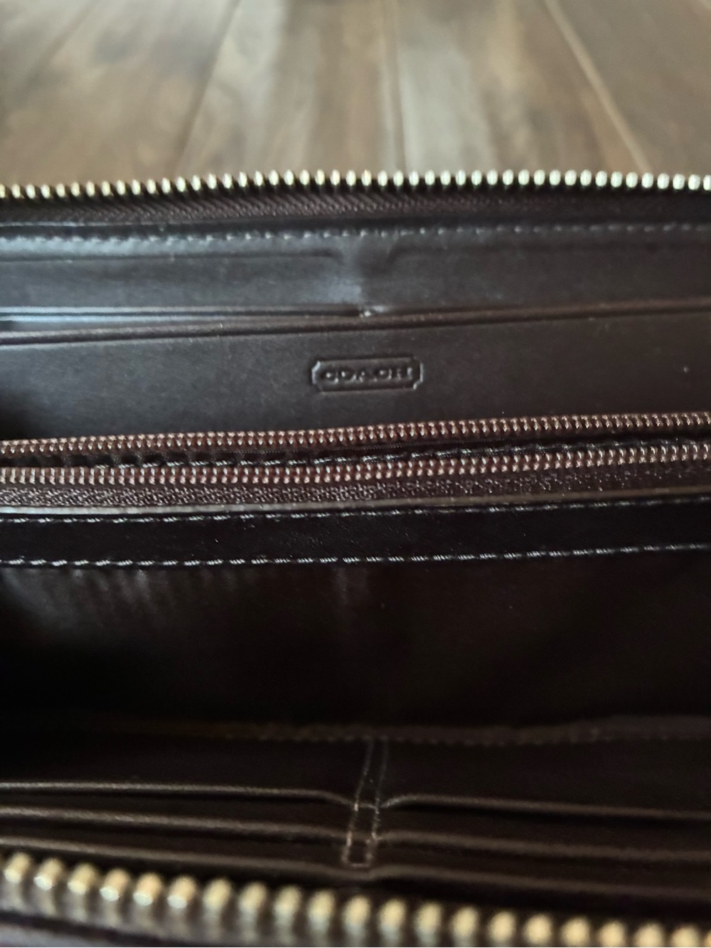 Coach Signature Jacquard Red Zip Around Wallet Leather Trim - Picture 11 of 15